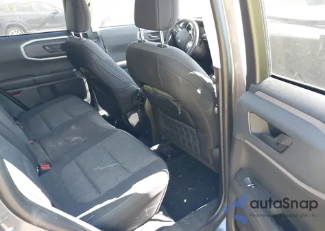 2022 Ford Bronco Sport Big Bend z USA, uszkodzony, nr VIN 3FMCR9B69NRD42316